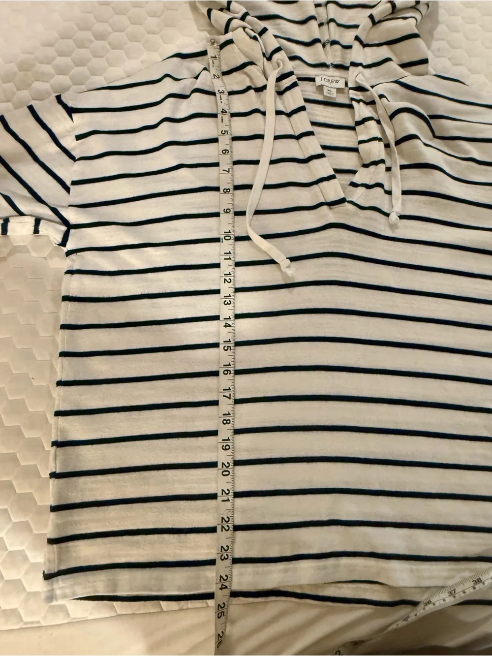 JCrew Women’s V neck Beach Hoodie Navy and Ivory Stripe Size XL